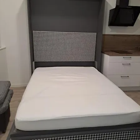 Apartment 24 M² Proche Arret De Bus