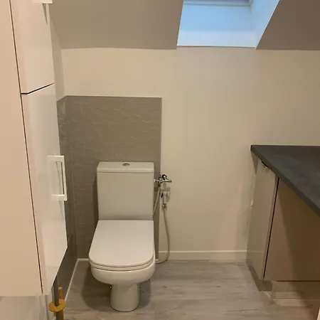 Apartment 24 M² Proche Arret De Bus Beauvais